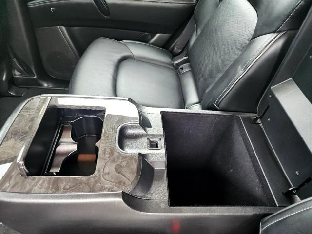 Photo of 2024 Gray INFINITI QX80