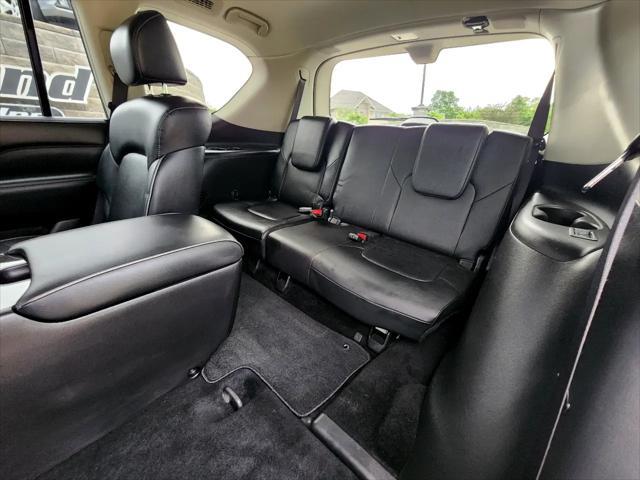 Photo of 2024 Gray INFINITI QX80