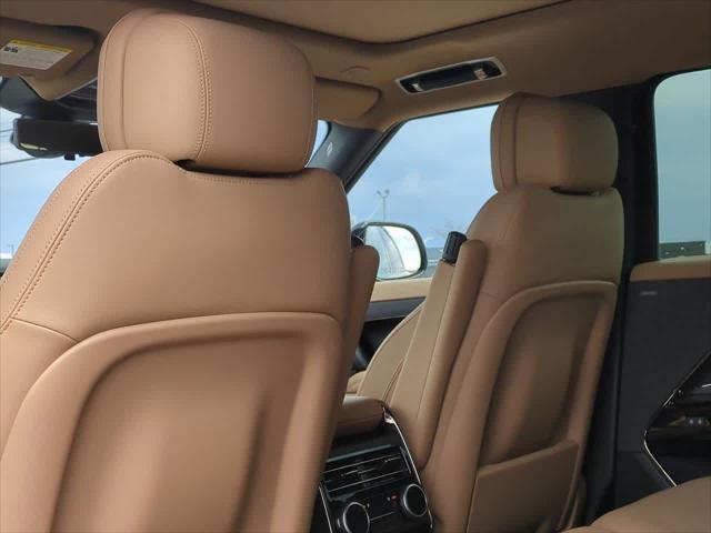 Photo of 2025 Santorini Black Land Rover Range Rover Sport