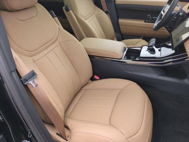 Photo of 2025 Santorini Black Land Rover Range Rover Sport
