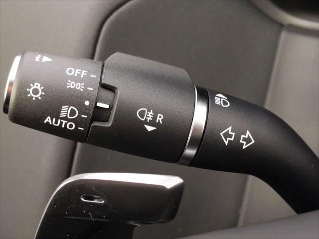 Photo of 2026 Santorini Black Land Rover Range Rover Velar