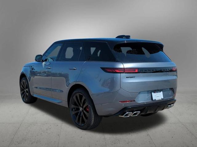 Photo of 2025 Eiger Grey Land Rover Range Rover Sport