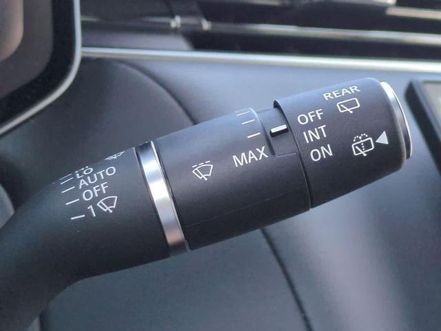 Photo of 2025 Eiger Grey Land Rover Range Rover Sport