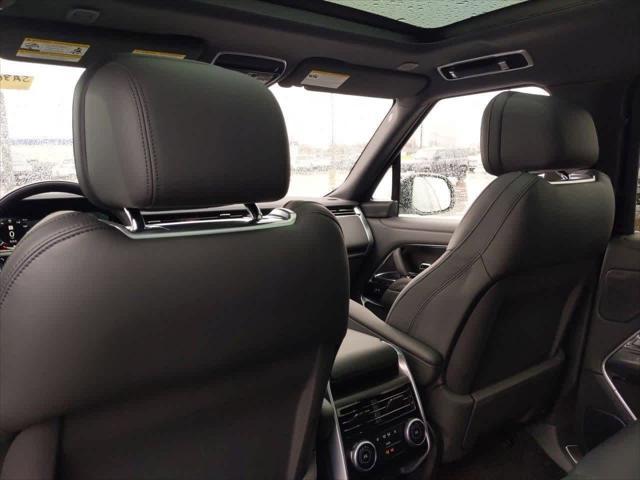 Photo of 2025 Hakuba Silver Land Rover Range Rover