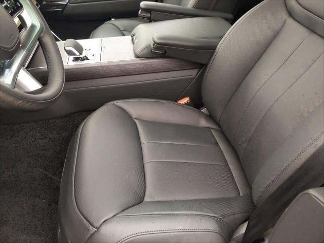 Photo of 2025 Hakuba Silver Land Rover Range Rover