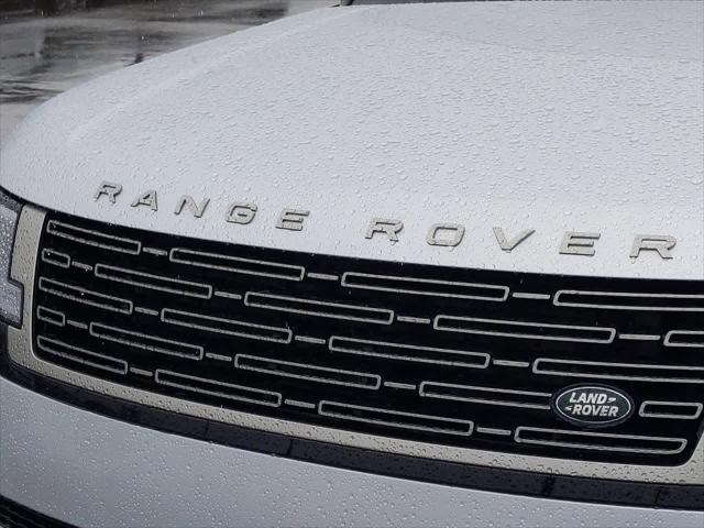 Photo of 2025 Hakuba Silver Land Rover Range Rover