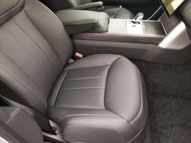 Photo of 2025 Hakuba Silver Land Rover Range Rover