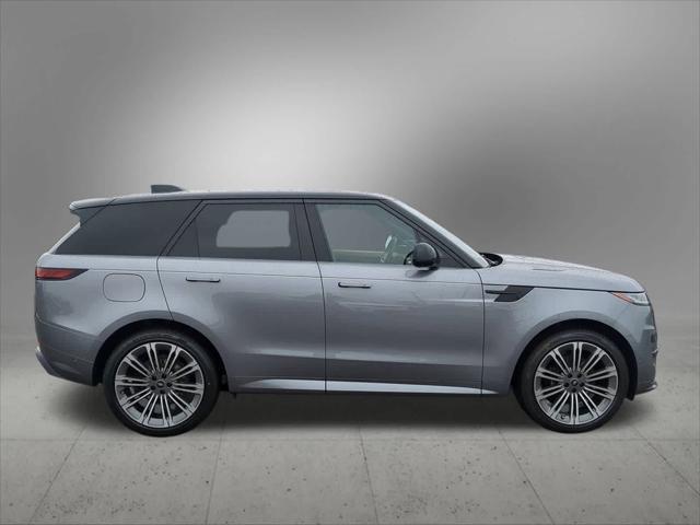 Photo of 2025 Eiger Grey Land Rover Range Rover Sport