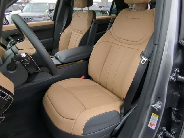 Photo of 2025 Eiger Grey Land Rover Range Rover Sport