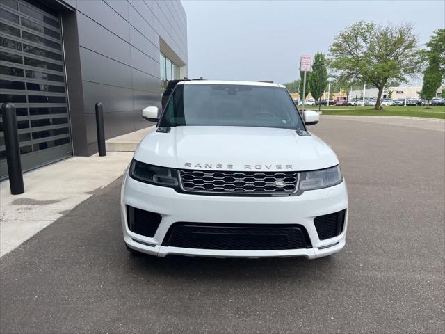 Photo of 2022 Fuji White Land Rover Range Rover Sport