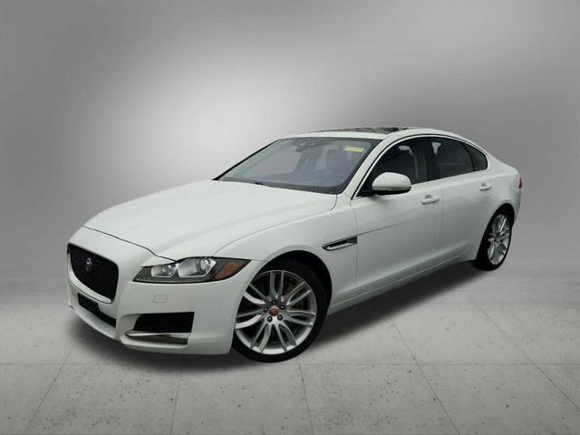 2017 Jaguar XF