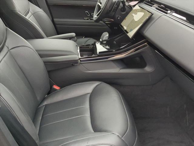 Photo of 2025 Borasco Grey Land Rover Range Rover Sport