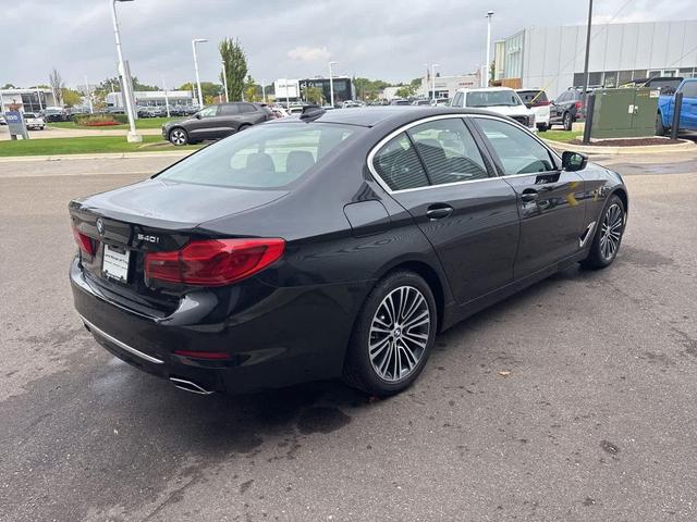 Photo of 2020 Black BMW 540