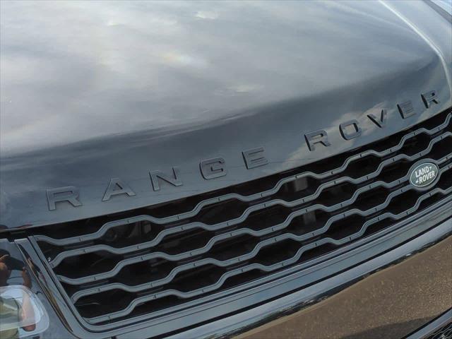 Photo of 2022 Santorini Black Land Rover Range Rover Sport