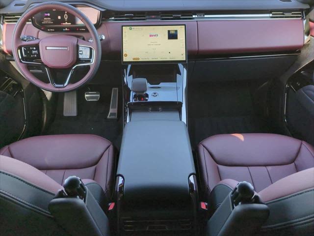 Photo of 2025 Santorini Black Land Rover Range Rover Sport