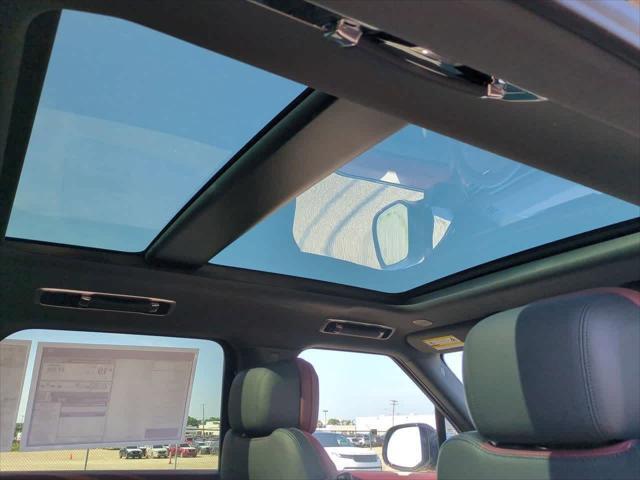 Photo of 2025 Santorini Black Land Rover Range Rover Sport