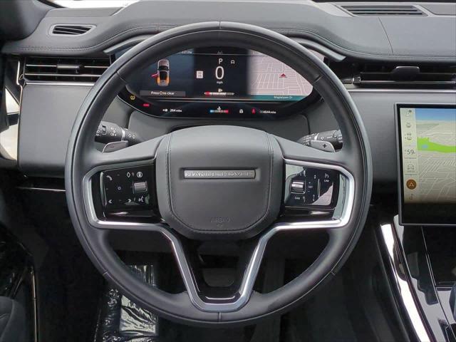 Photo of 2024 White Land Rover Range Rover Sport
