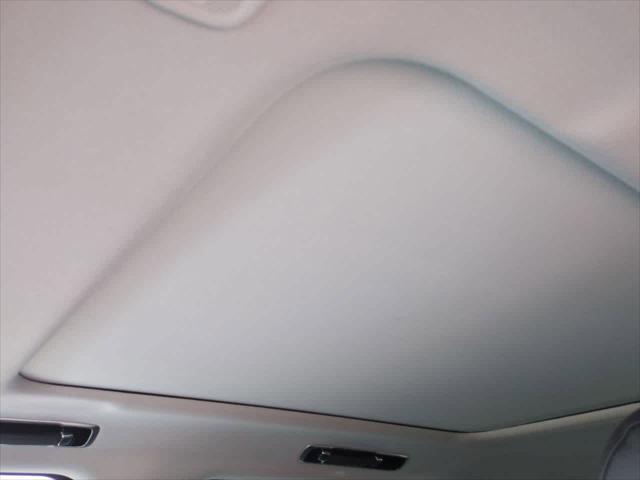 Photo of 2024 White Land Rover Range Rover Sport