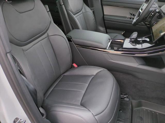 Photo of 2025 Fuji White Land Rover Range Rover Sport