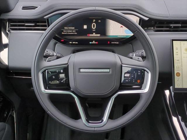 Photo of 2025 Fuji White Land Rover Range Rover Sport