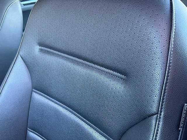 Photo of 2018 Black Uni Volkswagen Jetta