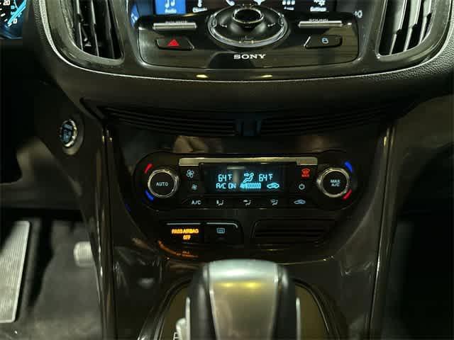 Photo of 2016 Shadow Black Ford Escape
