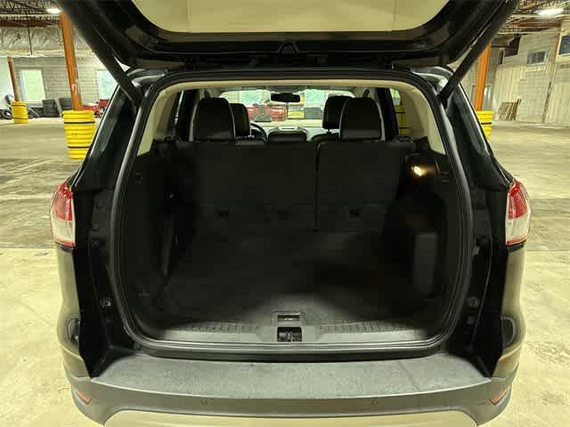 Photo of 2016 Shadow Black Ford Escape