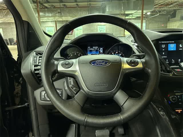 Photo of 2016 Shadow Black Ford Escape