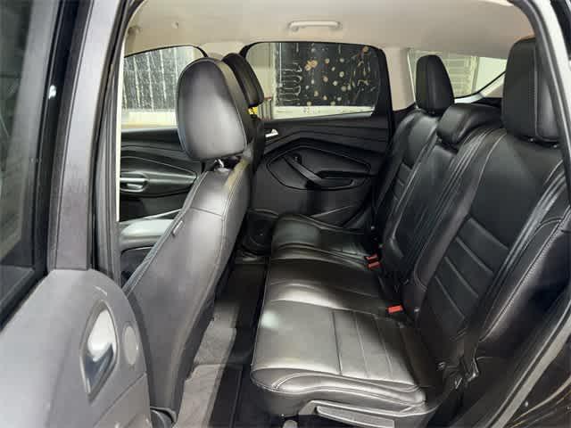 Photo of 2016 Shadow Black Ford Escape