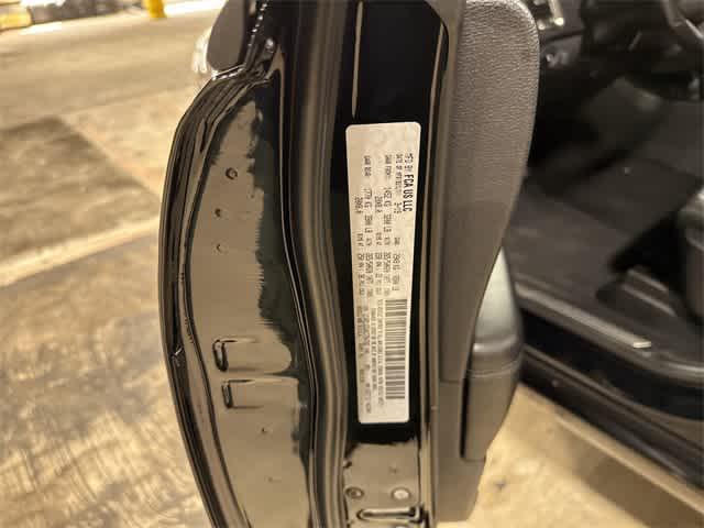 Photo of 2019 DB Black Clearcoat Dodge Durango