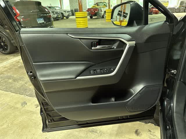 Photo of 2022 Midnight Black Metallic Toyota RAV4 Hybrid