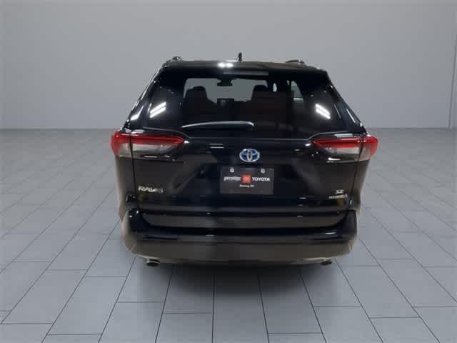 Photo of 2022 Midnight Black Metallic Toyota RAV4 Hybrid