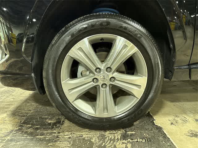 Photo of 2022 Midnight Black Metallic Toyota RAV4 Hybrid