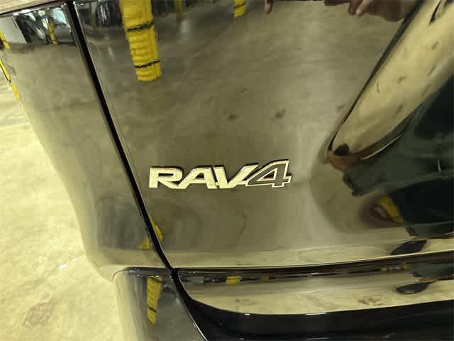 Photo of 2022 Midnight Black Metallic Toyota RAV4 Hybrid