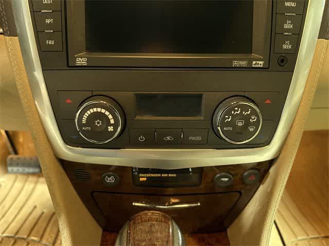 Photo of 2009 Gold Mist Cadillac SRX