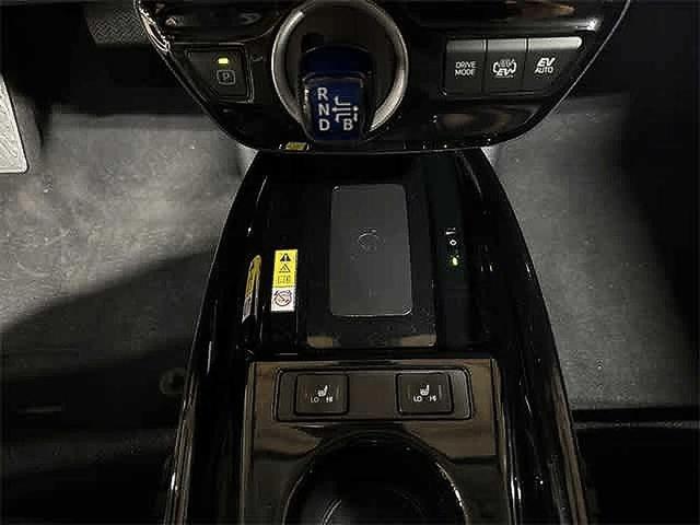 Photo of 2022 Supersonic Red Toyota Prius Prime
