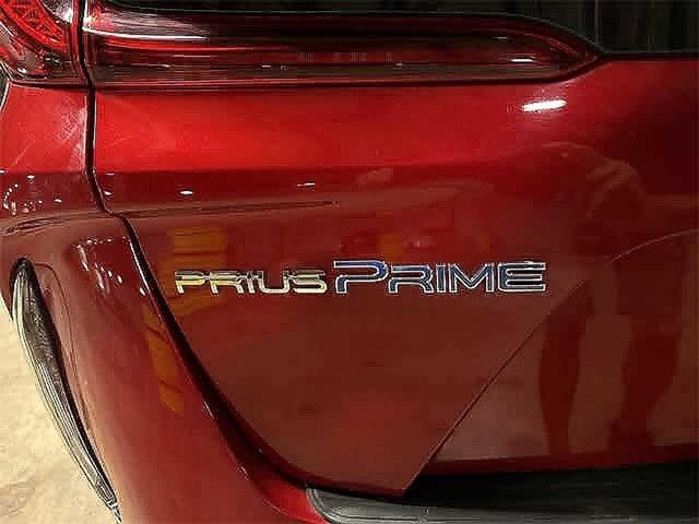 Photo of 2022 Supersonic Red Toyota Prius Prime