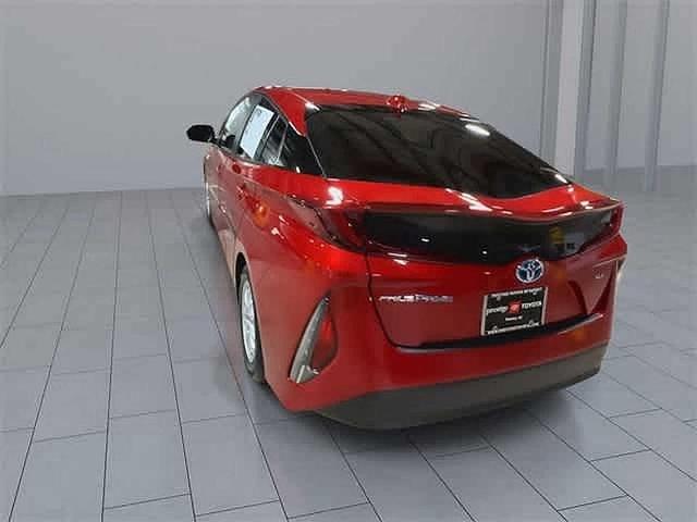Photo of 2022 Supersonic Red Toyota Prius Prime