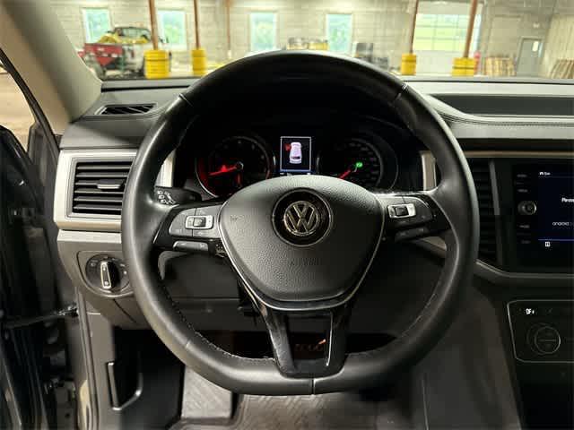 Photo of 2019 Platinum Gray Metallic Volkswagen Atlas