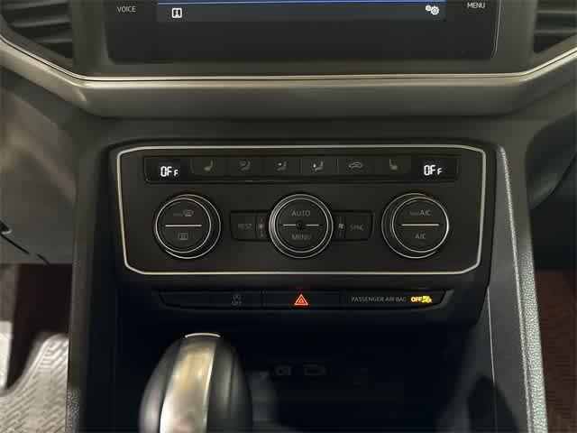 Photo of 2019 Platinum Gray Metallic Volkswagen Atlas