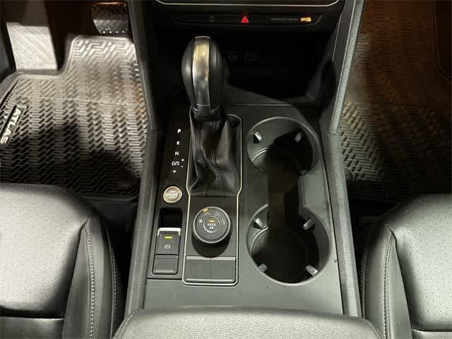 Photo of 2019 Platinum Gray Metallic Volkswagen Atlas