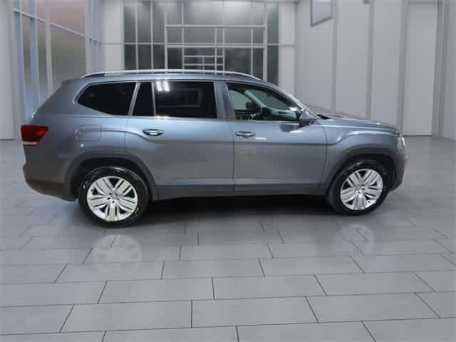 Photo of 2019 Platinum Gray Metallic Volkswagen Atlas