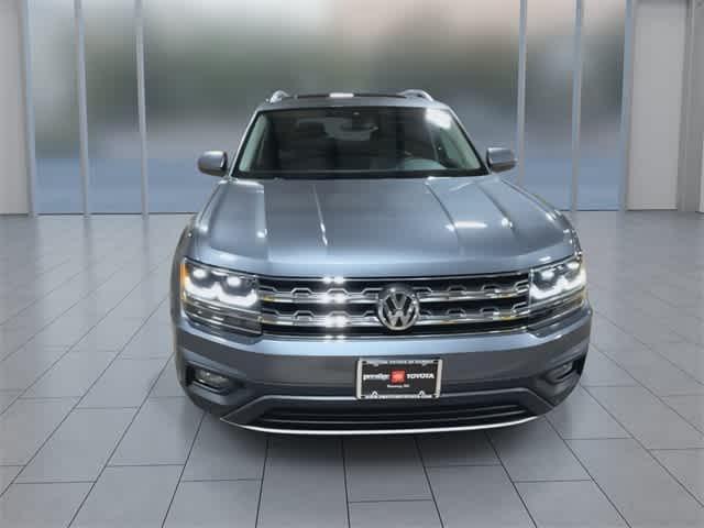 Photo of 2019 Platinum Gray Metallic Volkswagen Atlas