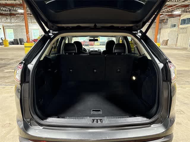 Photo of 2017 Magnetic Metallic Ford Edge