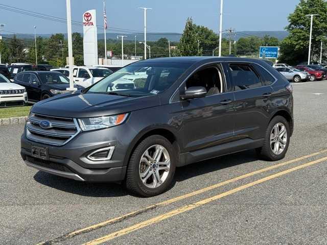 Photo of 2017 Magnetic Metallic Ford Edge