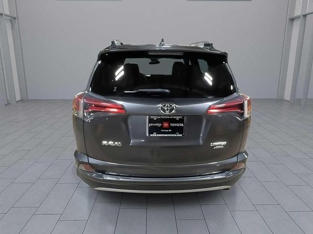 Photo of 2018 Magnetic Gray Metallic Toyota RAV4
