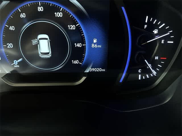 Photo of 2020 Shimmering Silver Pearl Hyundai SANTA FE