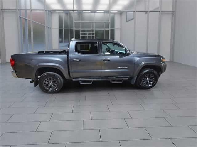 Photo of 2022 Magnetic Gray Metallic Toyota Tacoma
