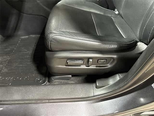 Photo of 2019 Modern Steel Metallic Honda Pilot