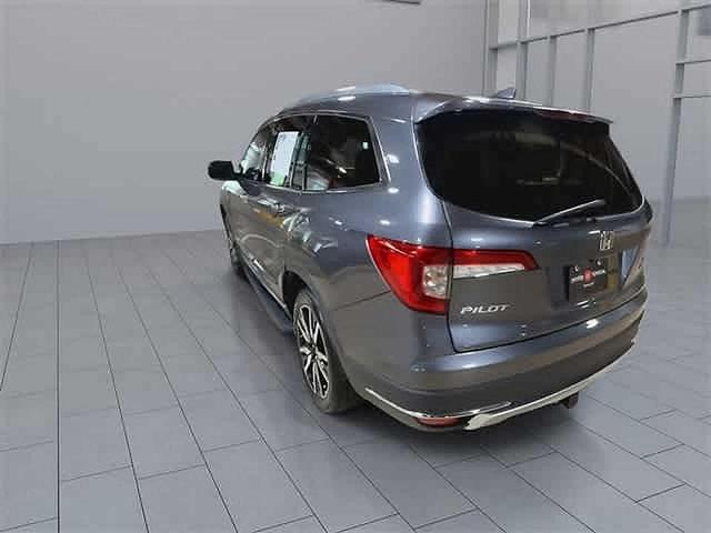 Photo of 2019 Modern Steel Metallic Honda Pilot